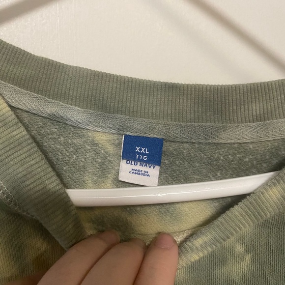 Old Navy 2XL sweatshirt - Picture 2 of 3